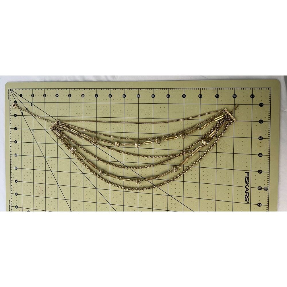 VTG Lisner 7 strand 16 " necklace Gold tone good condition - Picture 7 of 7